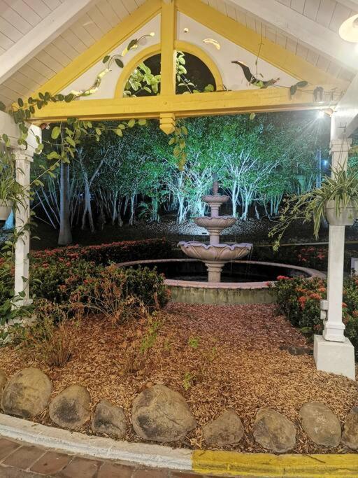 Appart T3 Village Vacances Sainte-Anne Courcelles Ngoại thất bức ảnh